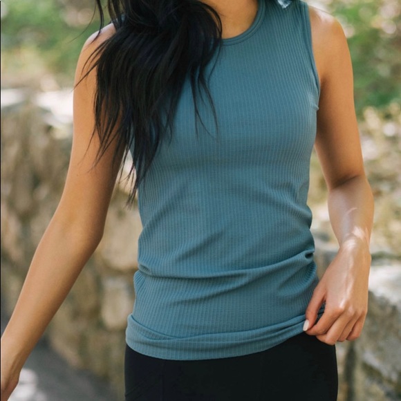 ZYIA ACTIVE PARALLEL TANK SIZE XL - Picture 1 of 6